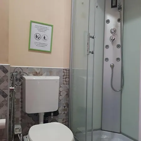 Central City Genova Πανσιόν